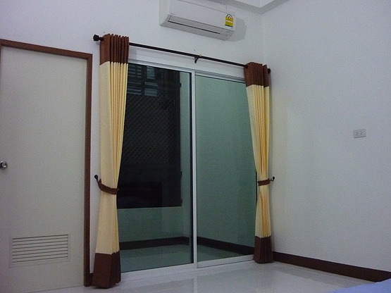 1 Bed Condo