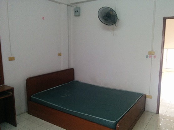 1 Bed Condo · Bang Khen, bangkok — photo 2