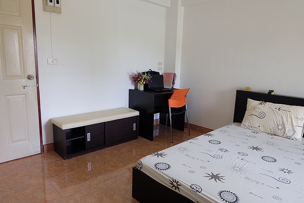 1 Bed Condo · Mueang Chon Buri, chon_buri — photo 2