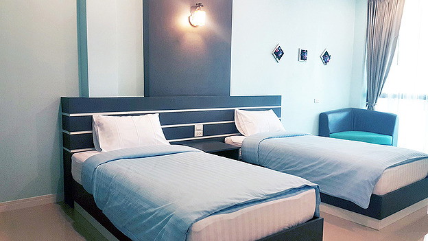 1 Bed Condo — photo 4