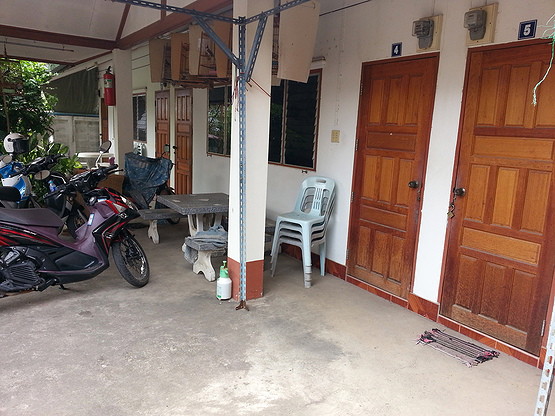 1 Bed Condo — photo 2