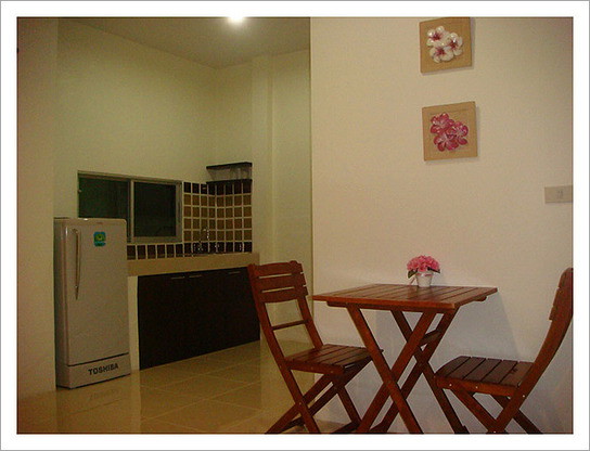 1 Bed Condo — photo 5