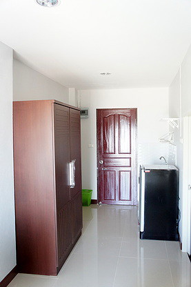 1 Bed Condo — photo 5