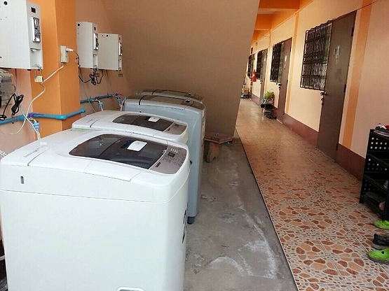 1 Bed Condo — photo 2