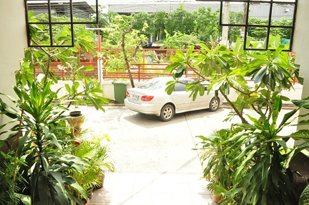 Condo · Bang Na, bangkok — photo 4