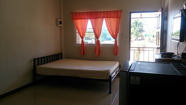 1 Bed Condo — photo 3