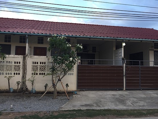 1 Bed Condo — photo 2