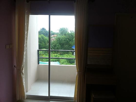 1 Bed Condo — photo 3