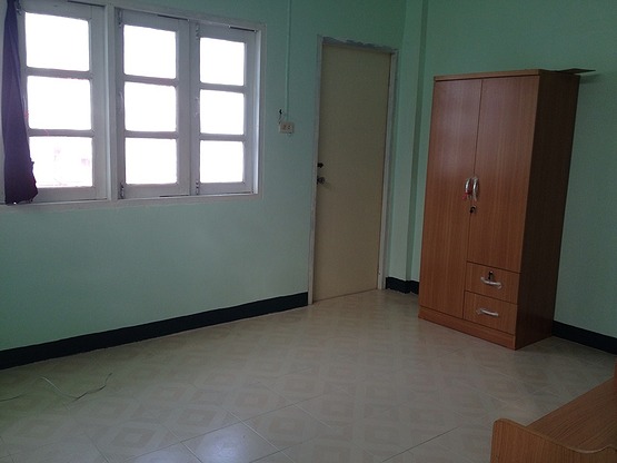 1 Bed Condo