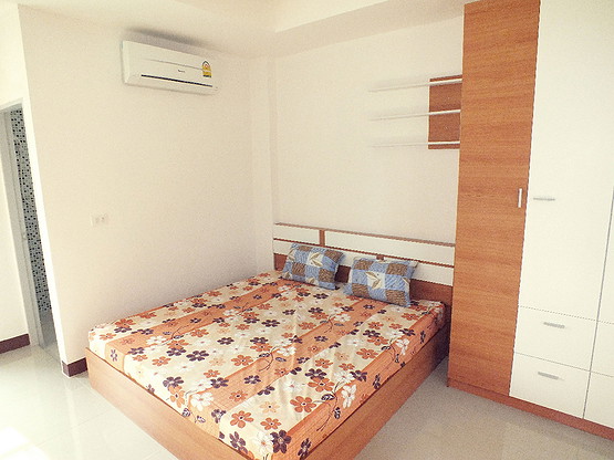 1 Bed Condo
