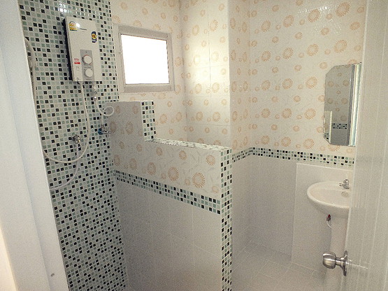 1 Bed Condo — photo 4