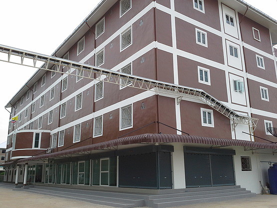 1 Bed Condo