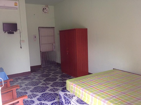 1 Bed Condo — photo 2