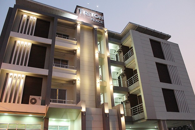 1 Bed Condo