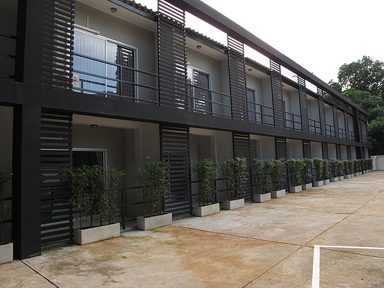 1 Bed Condo — photo 2