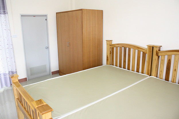 1 Bed Condo — photo 3