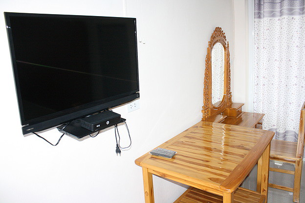 1 Bed Condo — photo 4