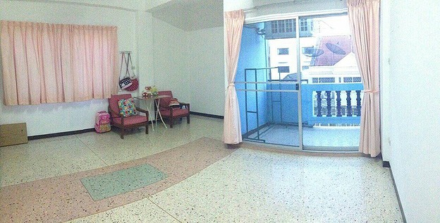 1 Bed Condo · Khlong Toei, bangkok — photo 3