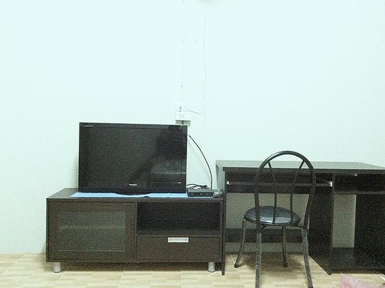 1 Bed Condo — photo 3