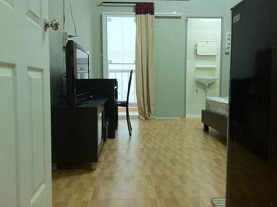 1 Bed Condo — photo 4