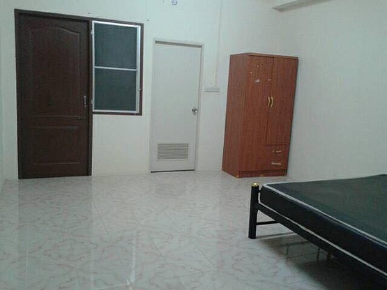 1 Bed Condo — photo 2