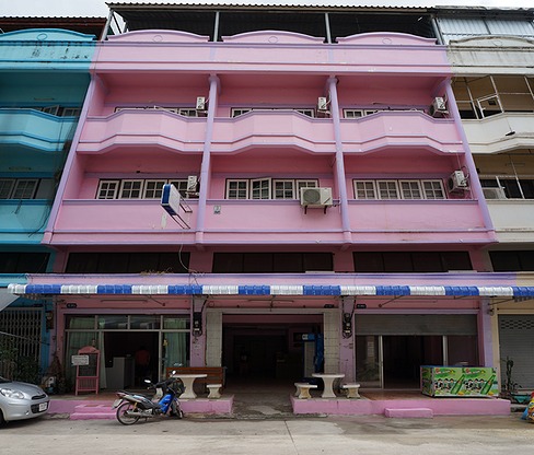1 Bed Condo