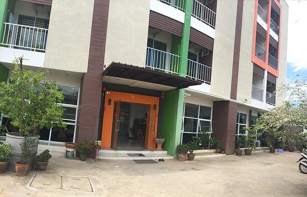 1 Bed Condo — photo 4
