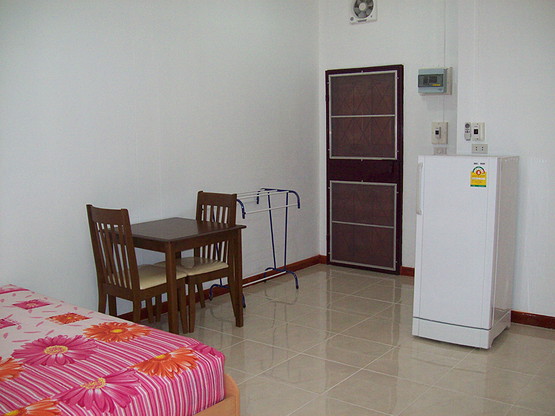 1 Bed Condo — photo 4