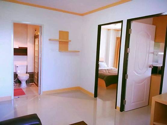 1 Bed Condo · Mueang Chon Buri, chon_buri — photo 2