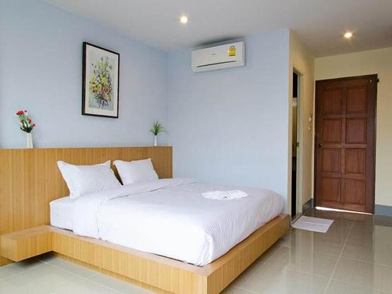 1 Bed Condo