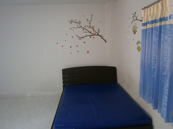 1 Bed Condo