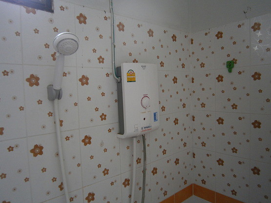 1 Bed Condo — photo 3