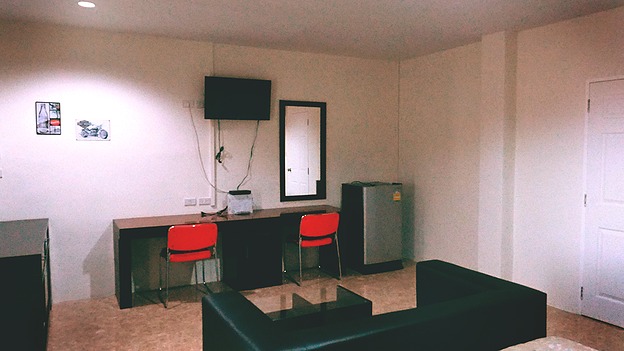 1 Bed Condo — photo 5