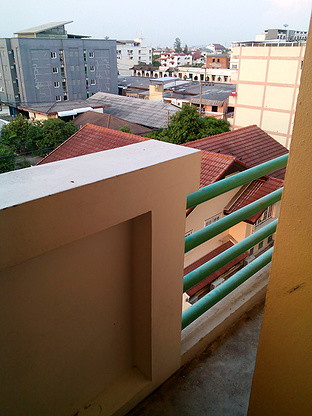 1 Bed Condo · Wang Thonglang, bangkok — photo 2