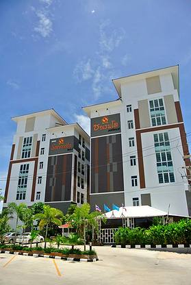 1 Bed Condo