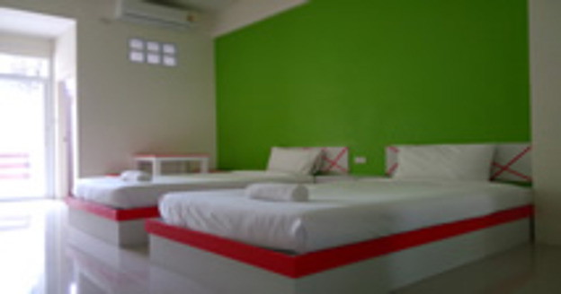 1 Bed Condo — photo 2