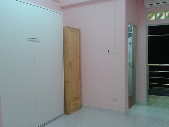 1 Bed Condo · Huai Khwang, bangkok — photo 2