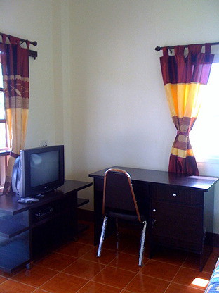 1 Bed Condo — photo 4