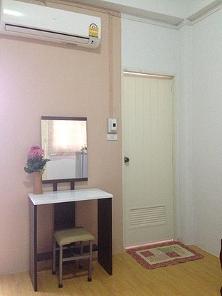 1 Bed Condo — photo 2