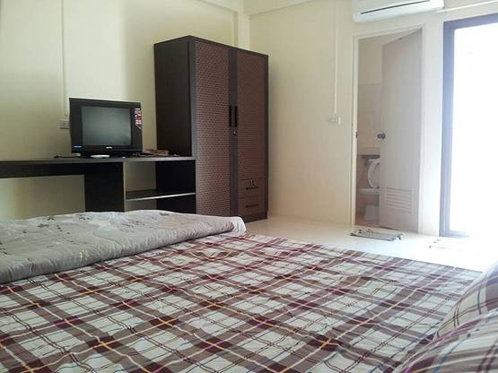 1 Bed Condo — photo 5