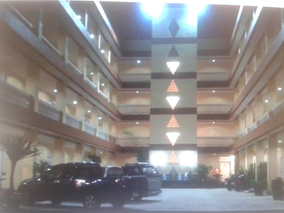 1 Bed Condo