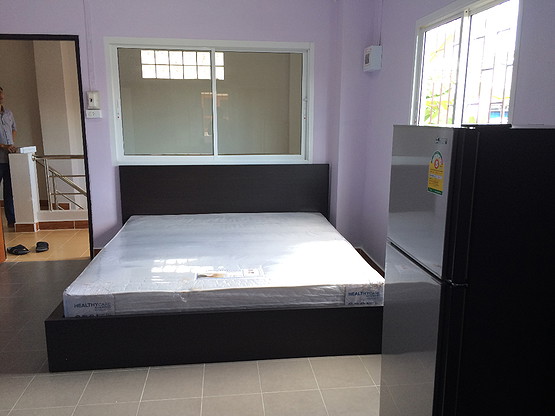 1 Bed Condo — photo 2