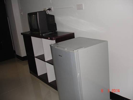 1 Bed Condo — photo 3