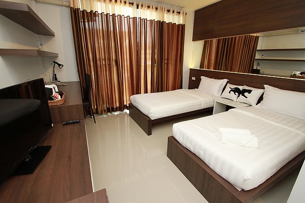 Bed By City Surawong-Patpong