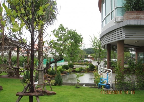 Condo · pathum_thani — photo 2
