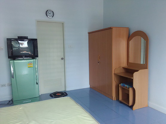 1 Bed Condo