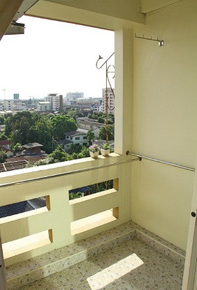 Condo · Mueang Nonthaburi, nonthaburi — photo 4