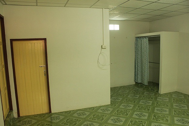 1 Bed Condo