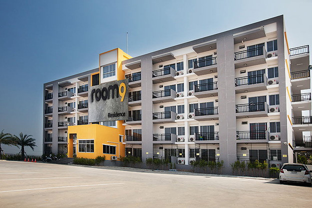 1 Bed Condo