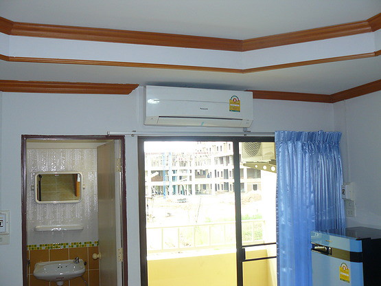 1 Bed Condo — photo 3